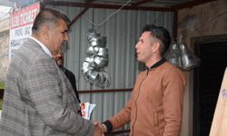 Mehmet Karaca, Şekeroba Mahallesi'nde Esnafları Ziyaret Etti
