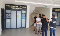 Zehir tacirleri suçüstü yakalandı