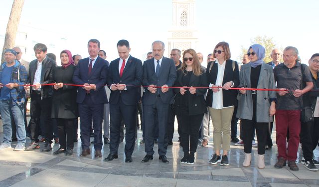 Ulusal Sanat Çalıştayında Ressamlar şehri resmetti