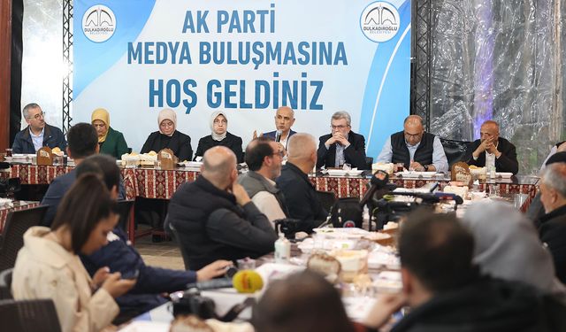 Bakan Kirişçi basın mensuplarıyla sahurda bir araya geldi