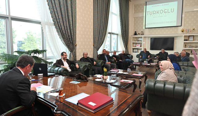 Türkoğlu Belediyesi, yılın ilk grup ve meclis toplantısını gerçekleştirdi