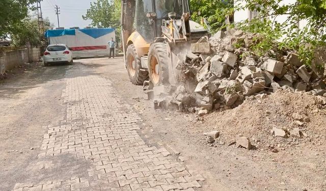 Türkoğlu Belediyesi'nden Yoğun Çalışma Programı