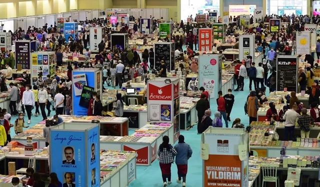 Anadolu’nun En Büyük Kitap Fuarında Edebiyat Şöleni Yaşanacak