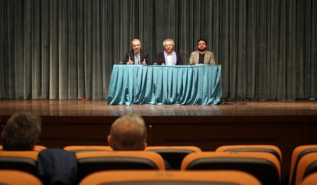 Filistin’deki İnsanlık Dramı Uzman İsimler Tarafından Ele Alındı