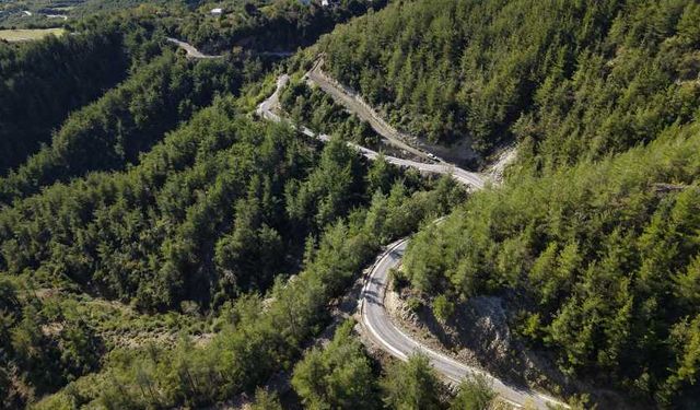 Büyükşehir, Andırın Kırsalında Yol Standardını Yükseltiyor