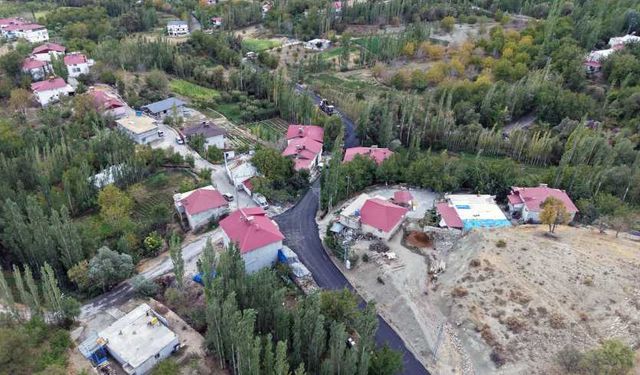 Büyükşehir, Çağlayancerit’te 65 Milyonluk Yol Yatırımı Yapıyor