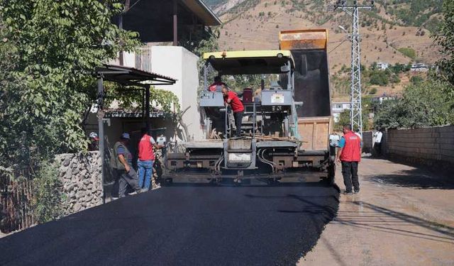 Avşarlı Mahallesi’nde Yol Konforu Artıyor