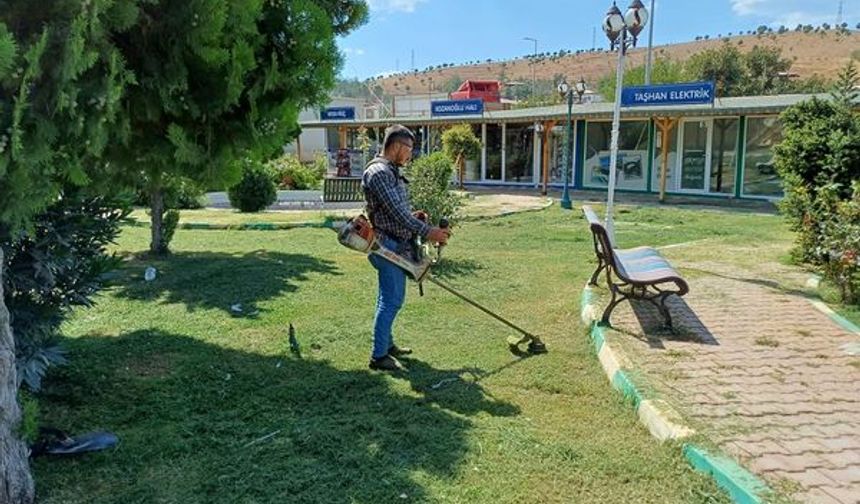 Türkoğlu Şehitler Parkı’nda bakım ve onarım çalışması yapıldı