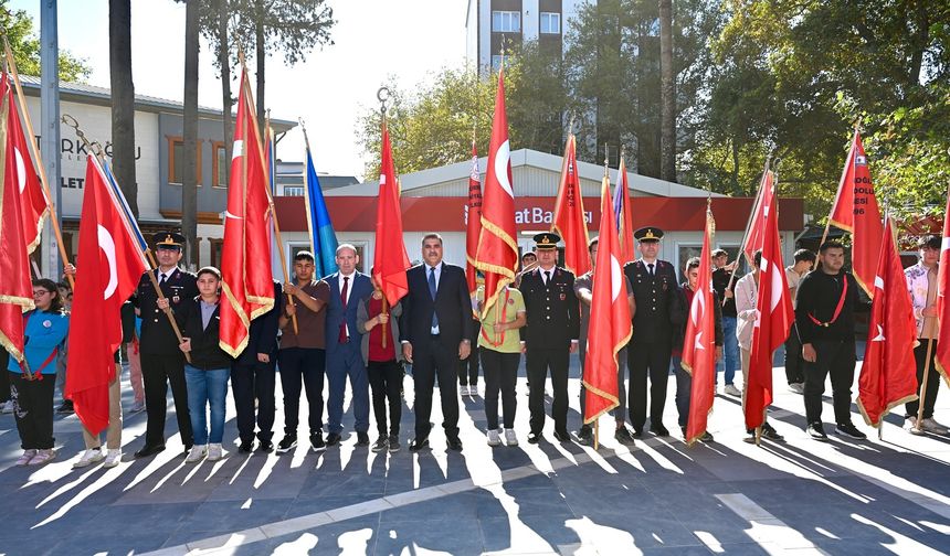 Cumhuriyetin 101. yılı Türkoğlu’nda coşkuyla kutlandı