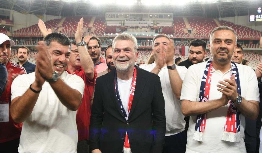 Başkan Görgel, Şampiyonluk Yolunda da İstiklalspor’u Yalnız Bırakmadı