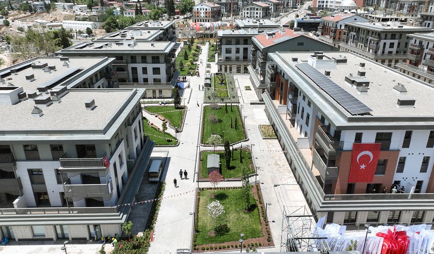 Bakan Kurum: “Kahramanmaraş’ta 75 bin yeni yuva yolda”