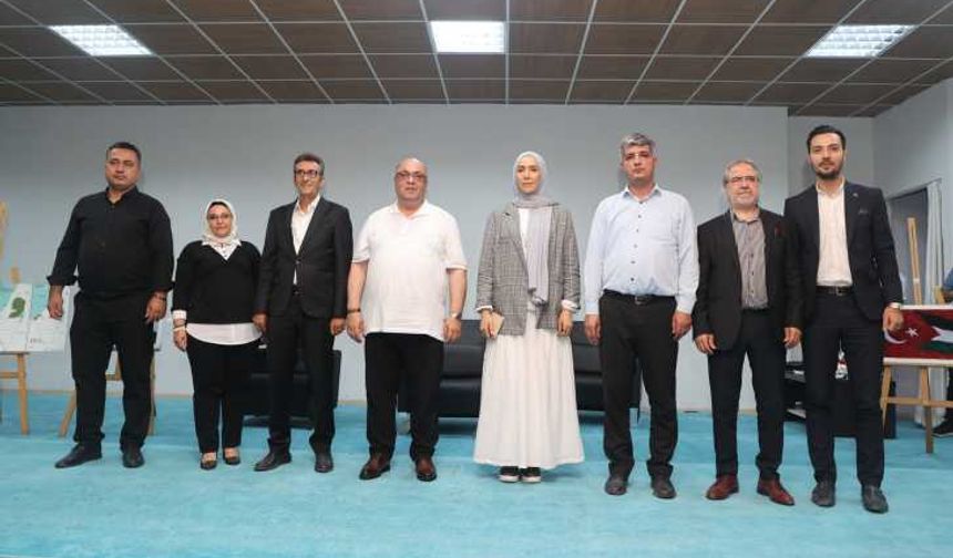 Başkan Akpınar: “Filistin Davası, Ümmetin Namusudur”