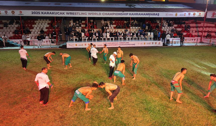 Nefes Kesen Türkiye Kısa Şalvar Güreş Şampiyonası Tamamlandı