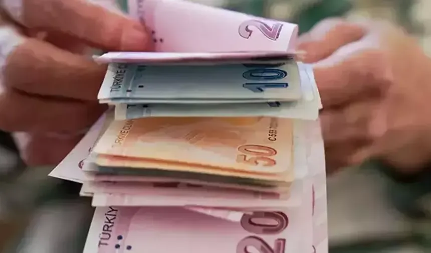 Emeklilerin beklediği haber geldi, maaş farkları ödeniyor