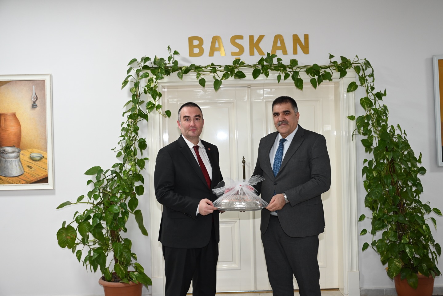 626241580 18422345707136337 8858141845398066948 N