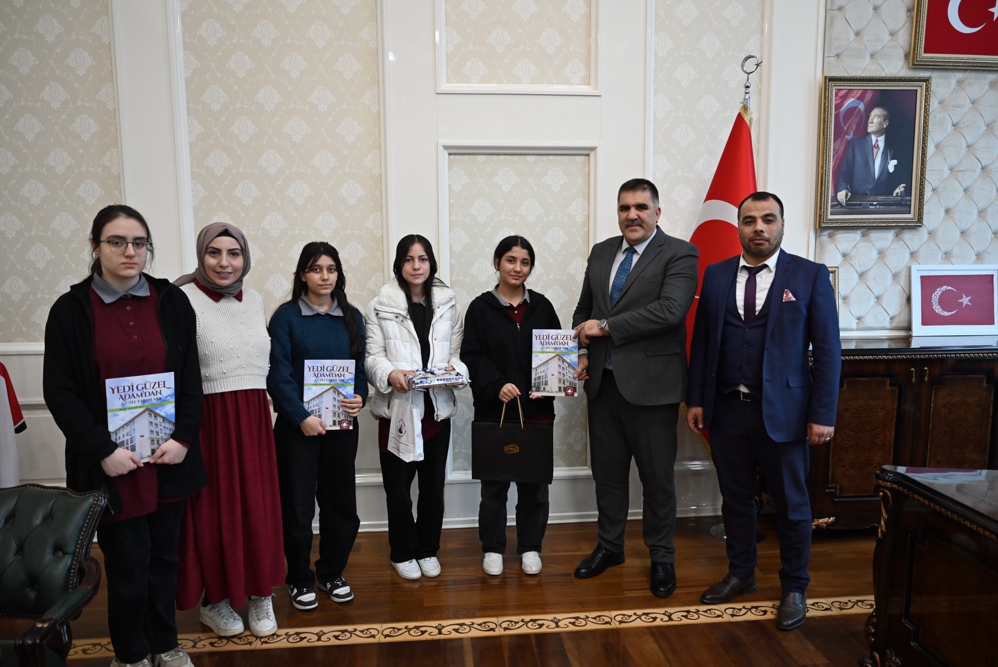 6569869383758627170092 18422236648136337 2364778739600202084 N