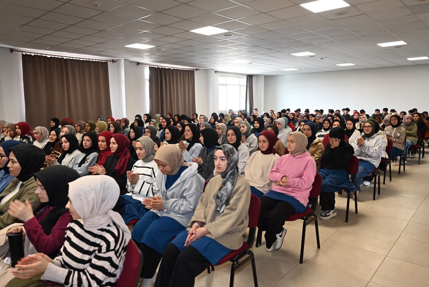 657332359 18429337264136337 813159391293734429 N